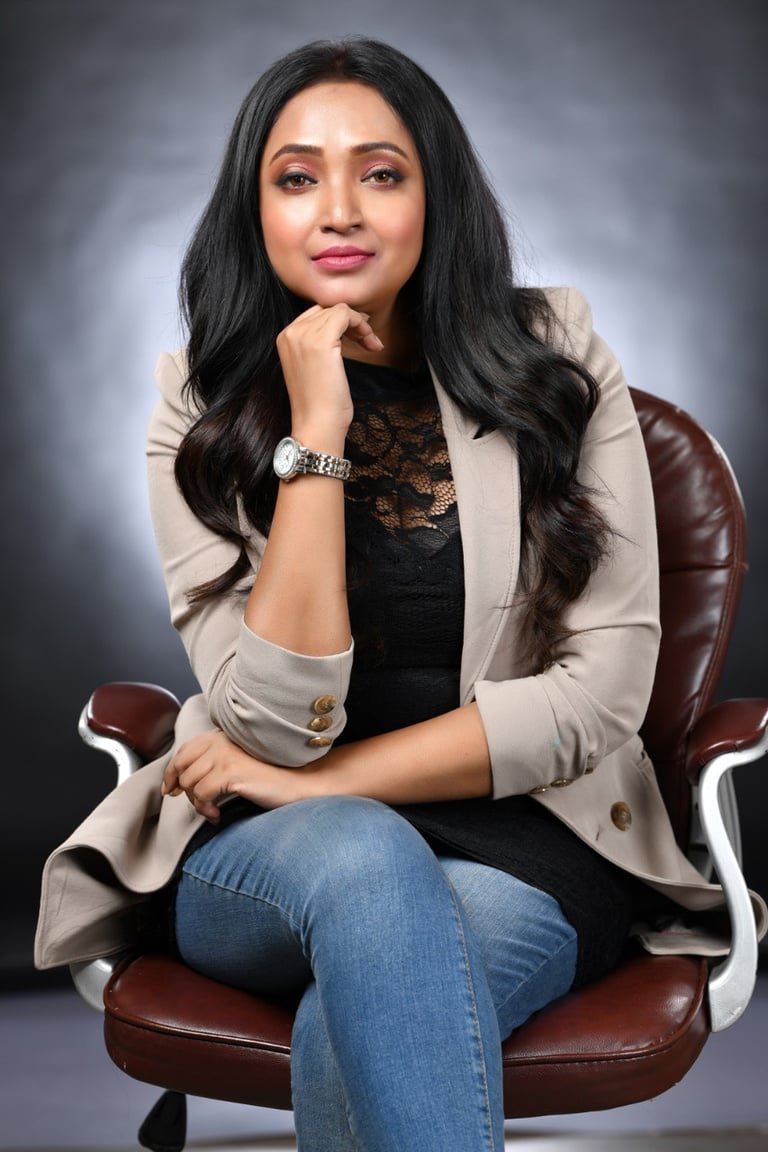 Tuhinaa Pandey Profile